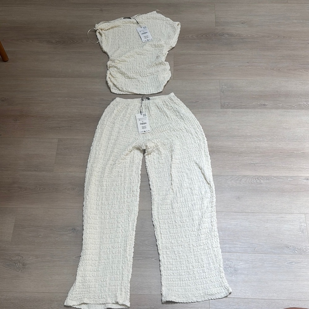 Zara Textured Pants & Asymmetric Top Set - Picture 6 of 8
